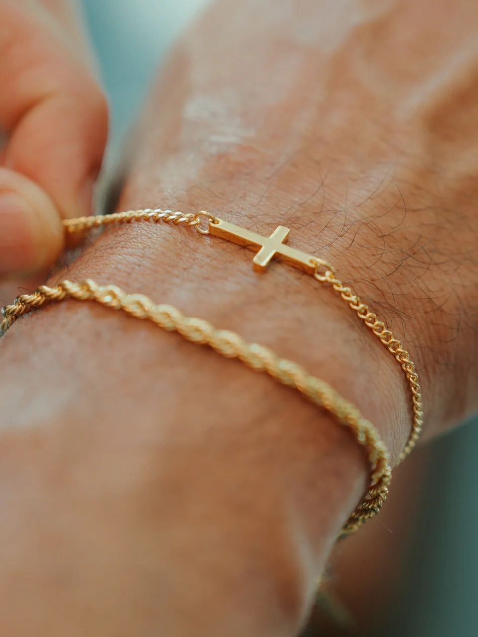 Cross Bracelet ® Gold