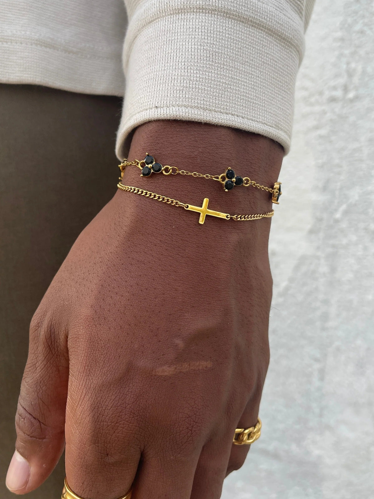 Cross Bracelet ® Gold