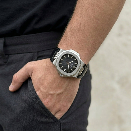 Saint Swiss Noir – men's watch worn on wrist