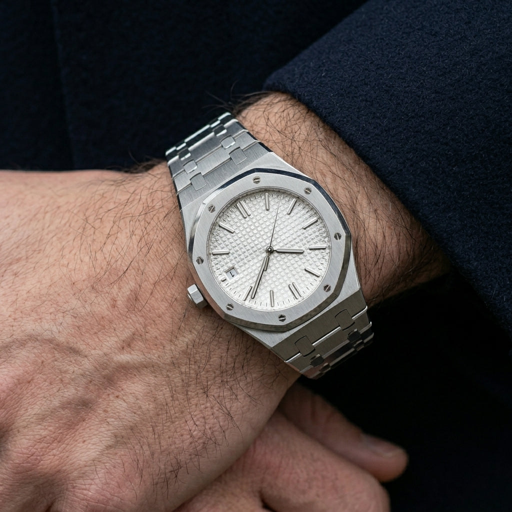 Saint Swiss Riviera – men's watch lifestyle close-up